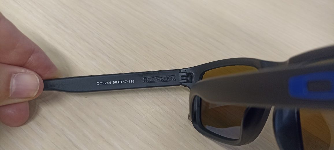 Ochelari de soare Oakley Holbrook oo9244