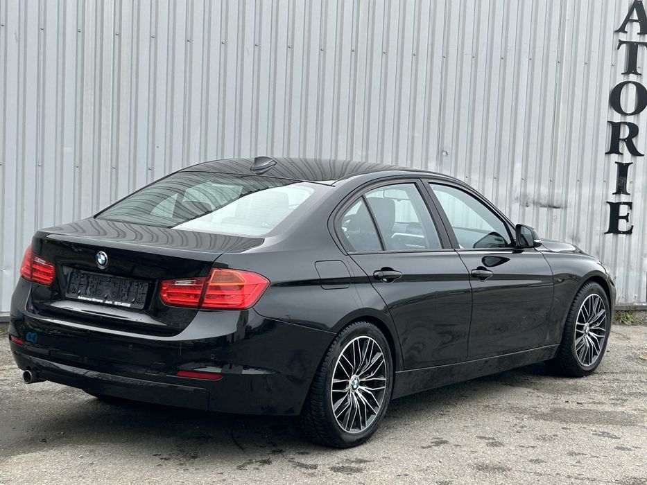 Bmw 320d F30 seria3 2012 automat