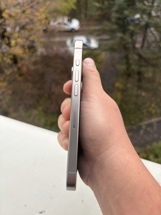 iPhone 15 Pro -128 Gb Natural Titanium