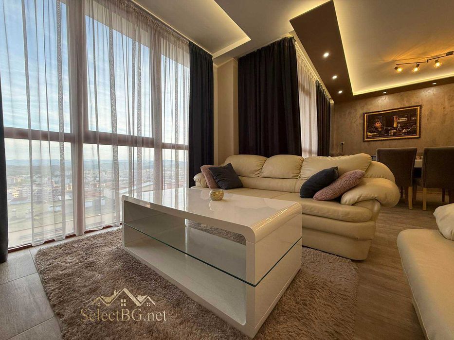 Продава се Четиристаен апартамент в Велико Търново, Акация - 160 кв.м за 1675 €/кв.м - Снимка #4