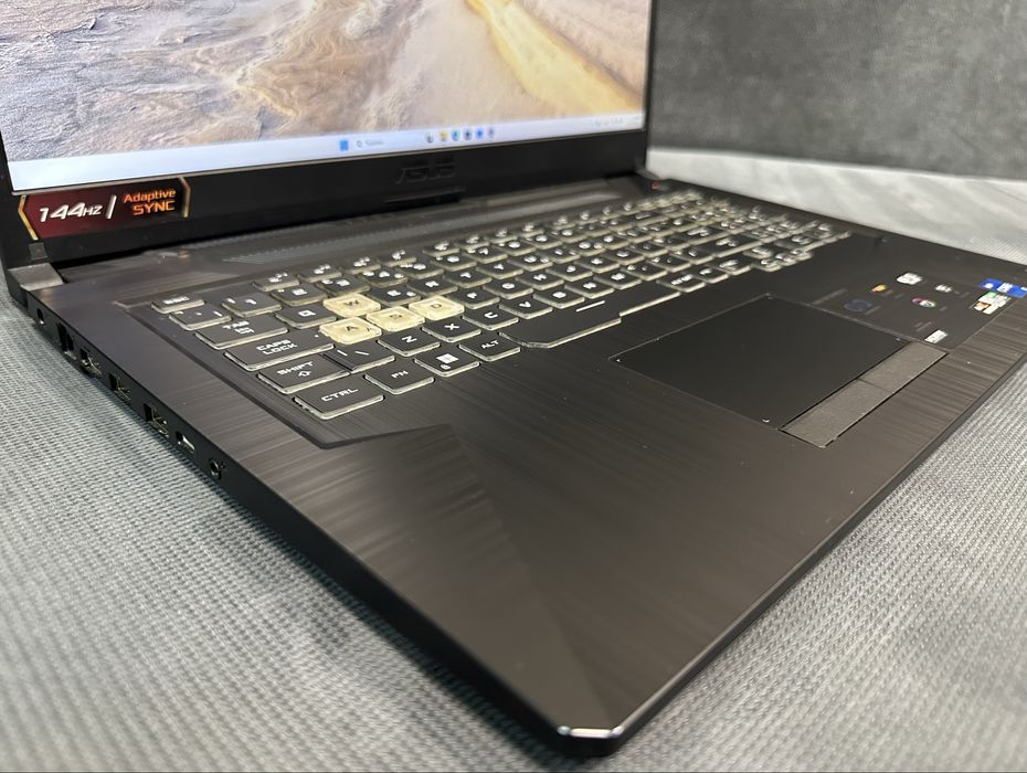 Геймърски  Лаптоп ASUS TUF F17