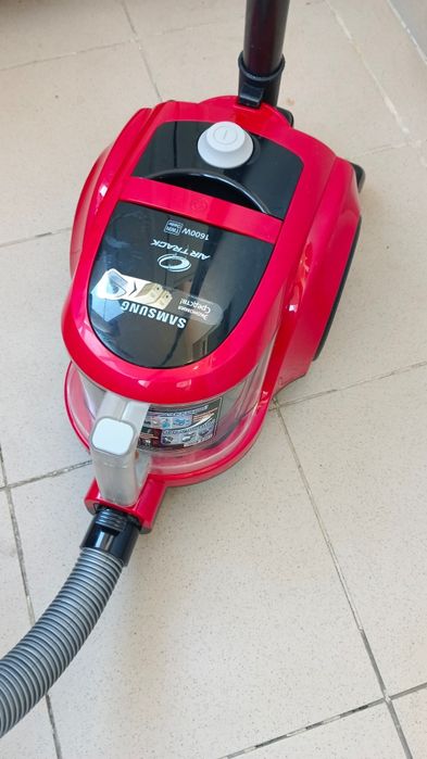 Пылесос Samsung 1600w