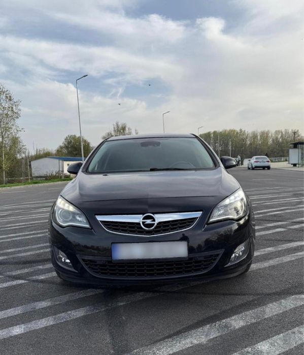 Opel Astra J, 1.4 Turbo, 140 CP, 2011, Hatchback.