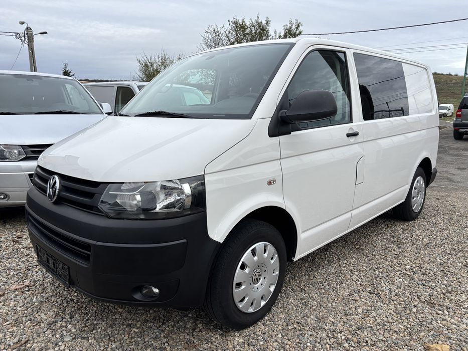 Vw transporter cabina 5 locuri 2.0 tdiposibilitate rate