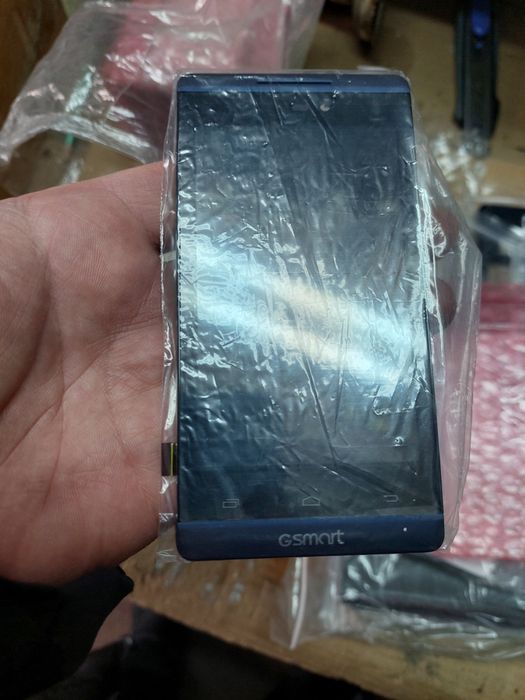 Нови дисплей за смартфон