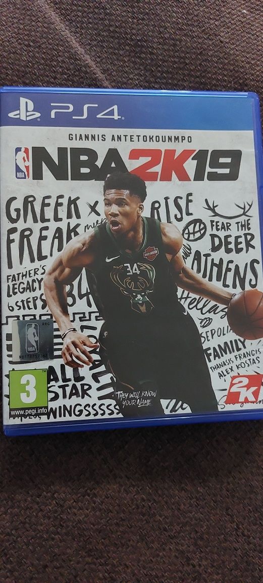 Vând joc PS4 NBA2K2019