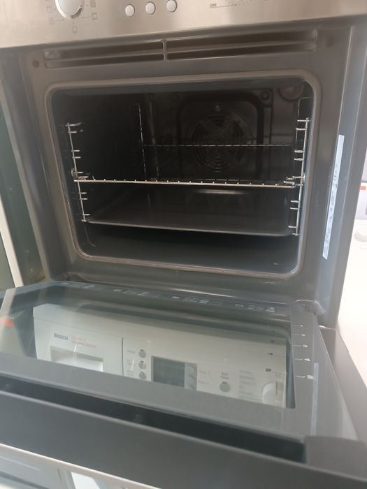 Фурна за вграждане JUNO/ELECTROLUX inox