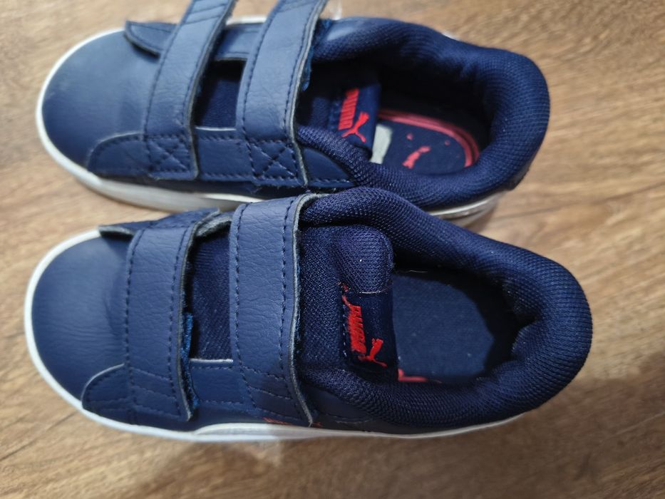 Adidași Puma mărimea 25