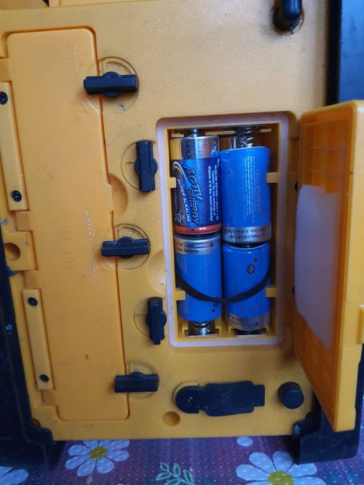 Строително радио Макита