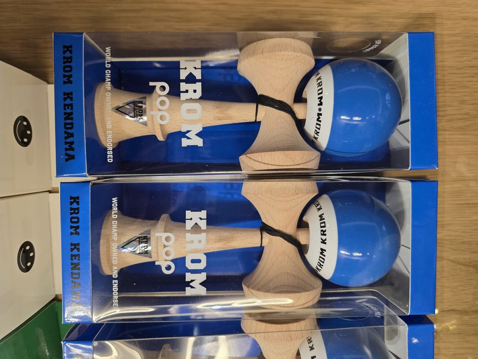 Vând kendama krom POP LOL Diverse culori