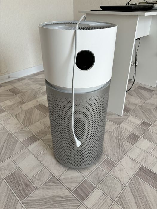 Подается очиститель воздуха Xiomi Smart Air purifier