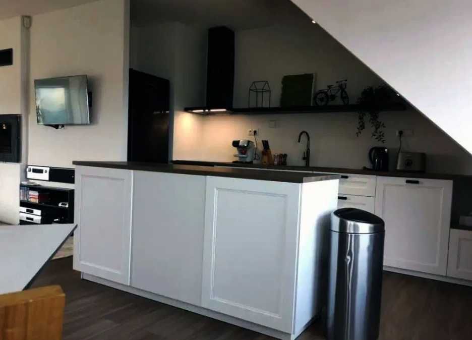 Дава се под наем Двустаен апартамент в Пловдив, Захарна фабрика - 65 кв.м за 249.9 € - Снимка #2