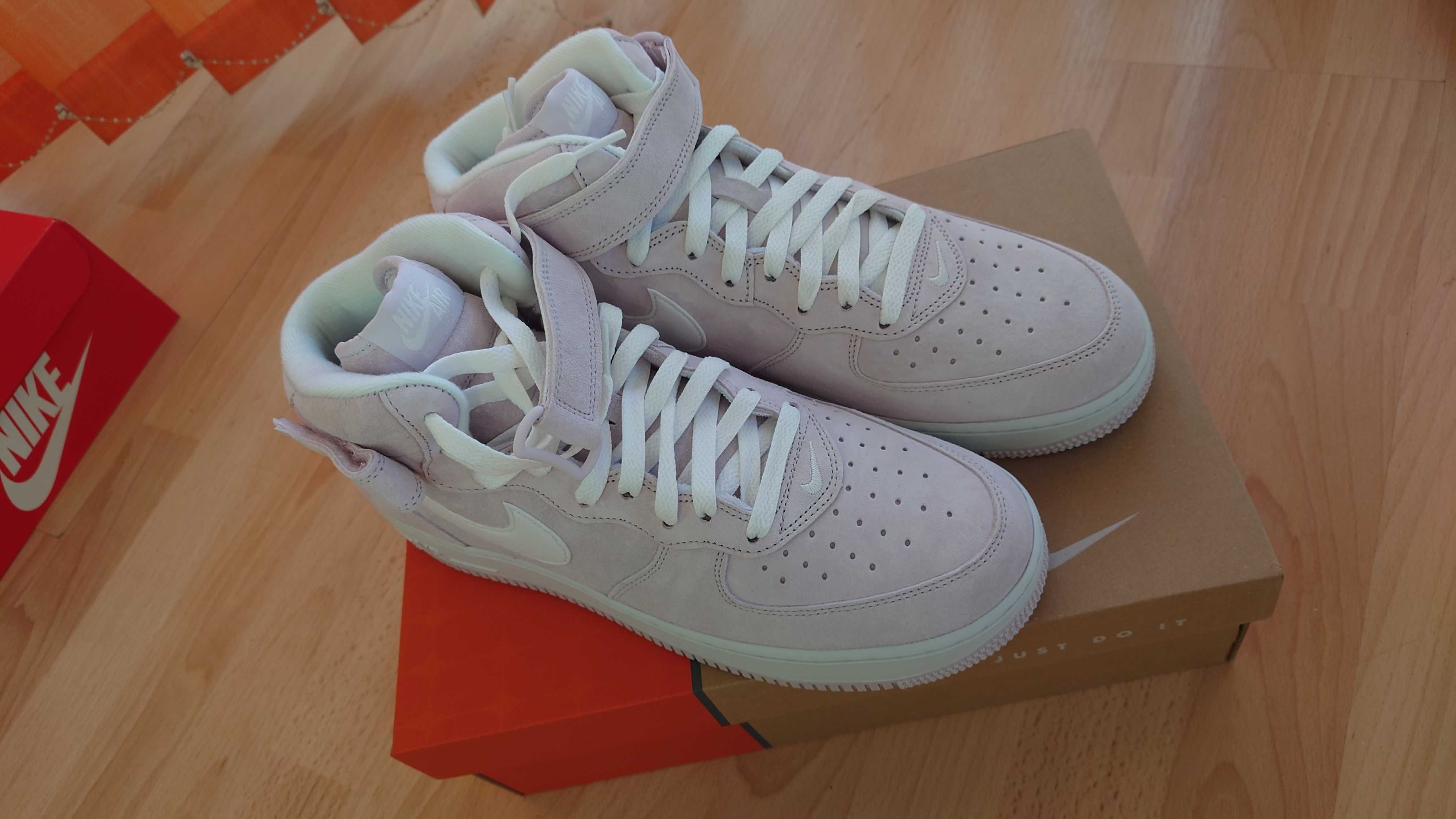 Nike Air Force 1 Mid Venice marime 44 EU 10 US