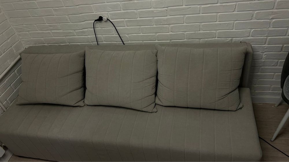 Диван с системой хранения