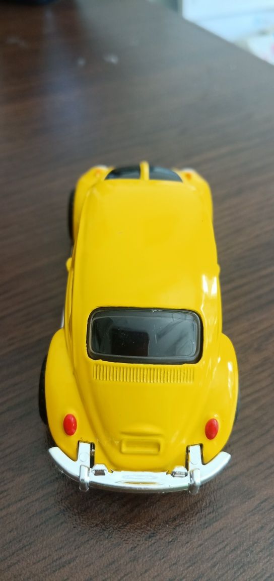 Метална количка VW Beatle (костенурка) с pull back механизъм