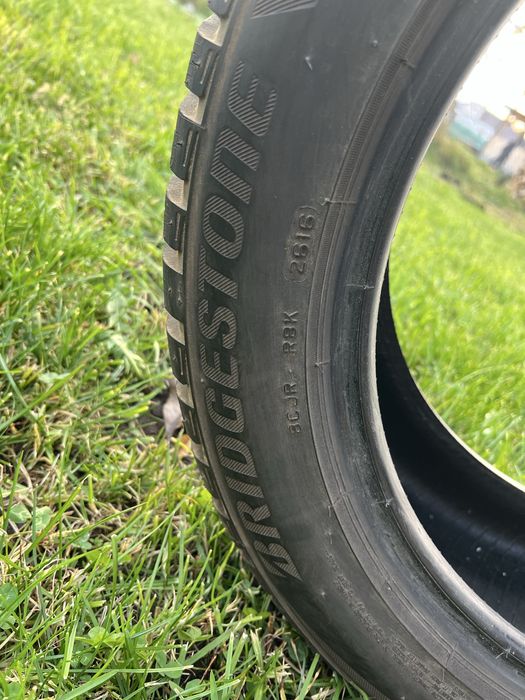 Anvelope iarna Continental , Bridgestone 225/50/R17