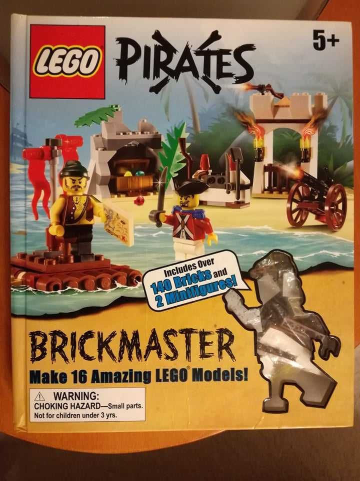 Книги с Лего : LEGO Atlantis и LEGO Pirates с книга