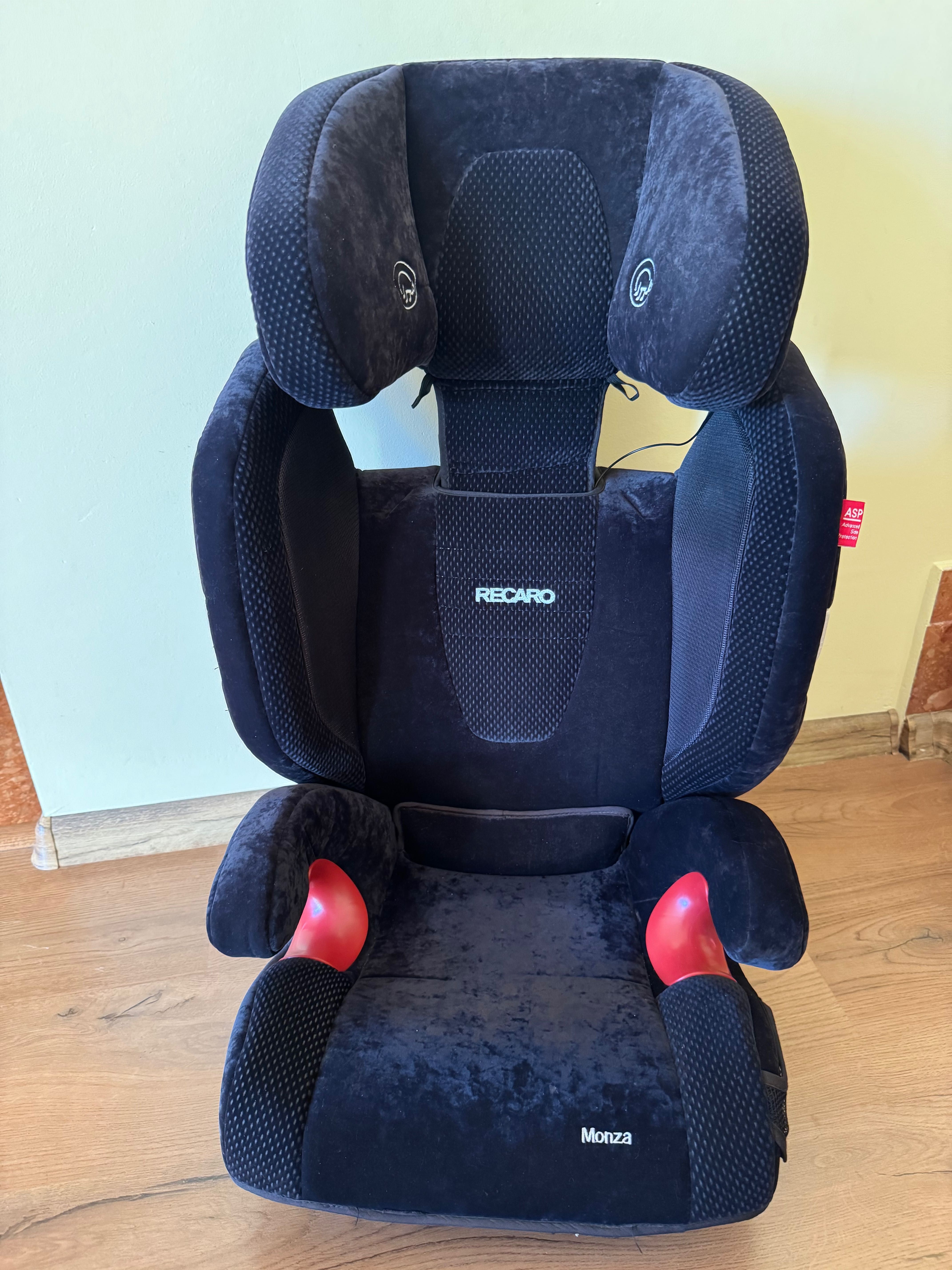 Столче за кола Recaro Monza