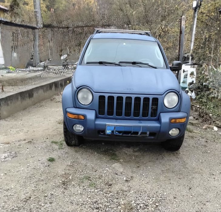 Jeep Grand Cherokee – Albastru metalizat