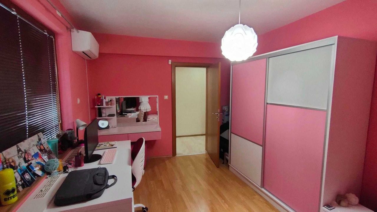 Продава се Многостаен апартамент в Видин, Крум Бъчваров - 140 кв.м за 1050 €/кв.м - Снимка #10