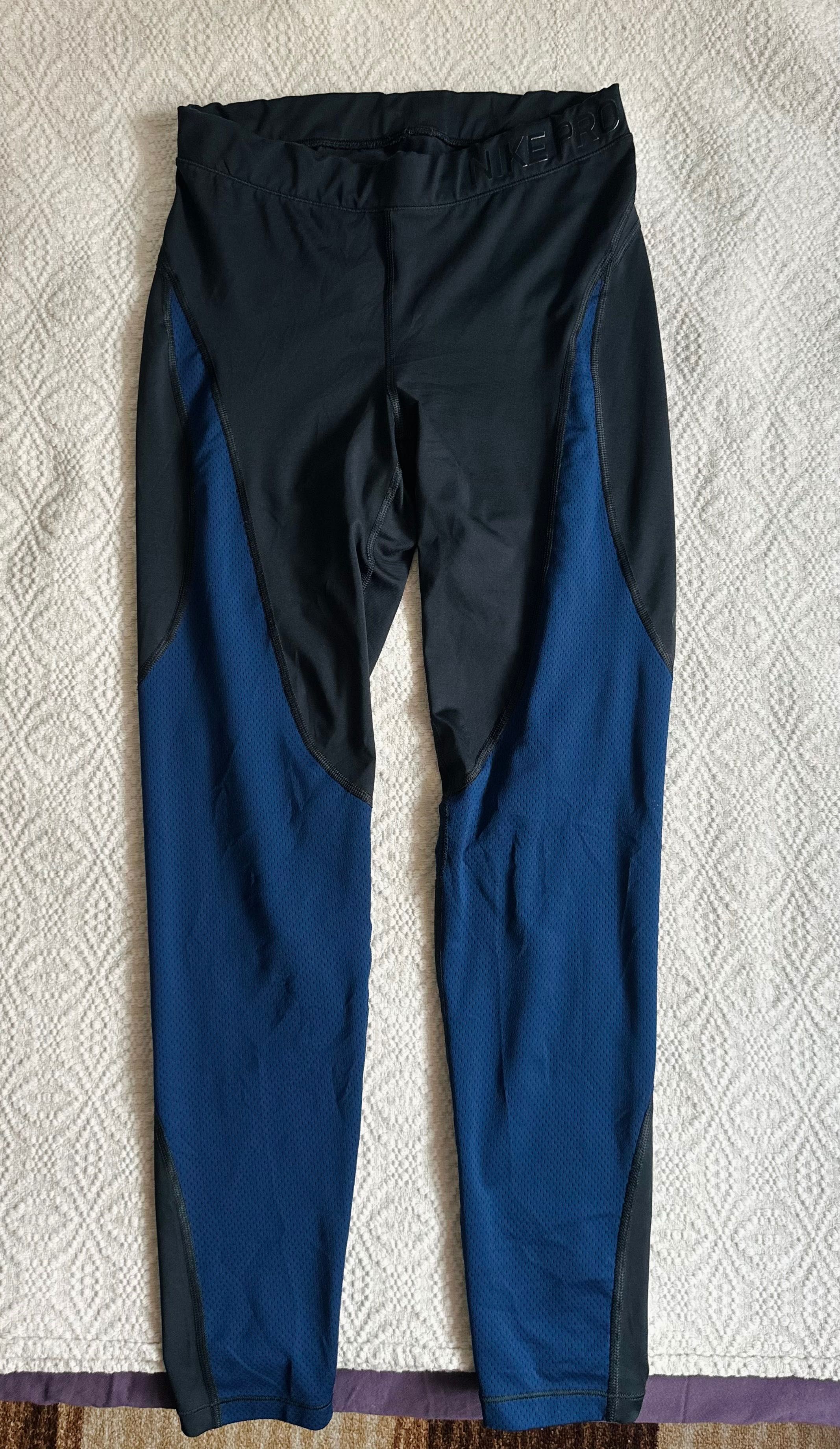 Дамски спортен клин Nike Pro