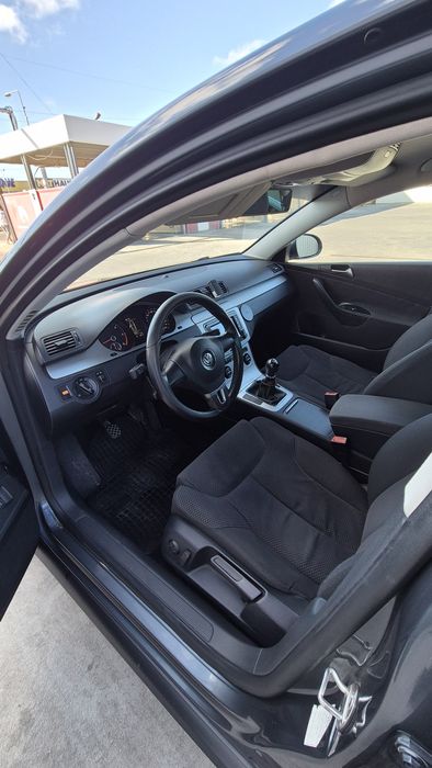 VW Passat 2010 berlina 2.o 110 cp.