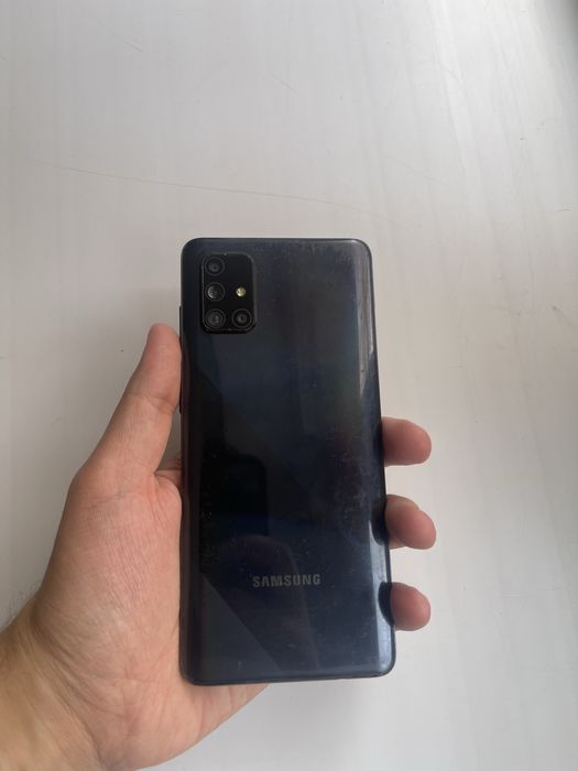 Samsung Galaxy A71/128Gb В хорошем состоянии