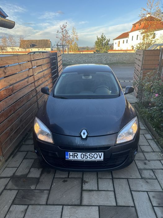Renault Megane 1.4 TCe 130 CP – Benzină
