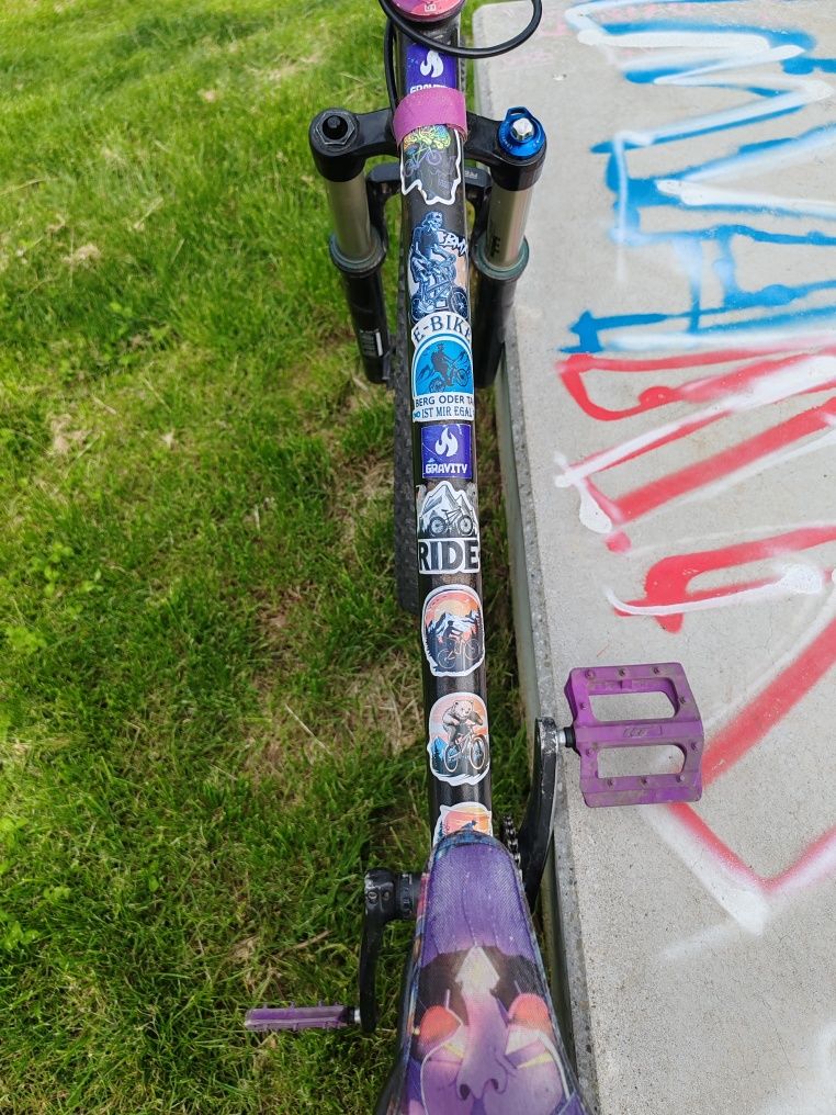 Vând bicicleta stare buna, dirt
