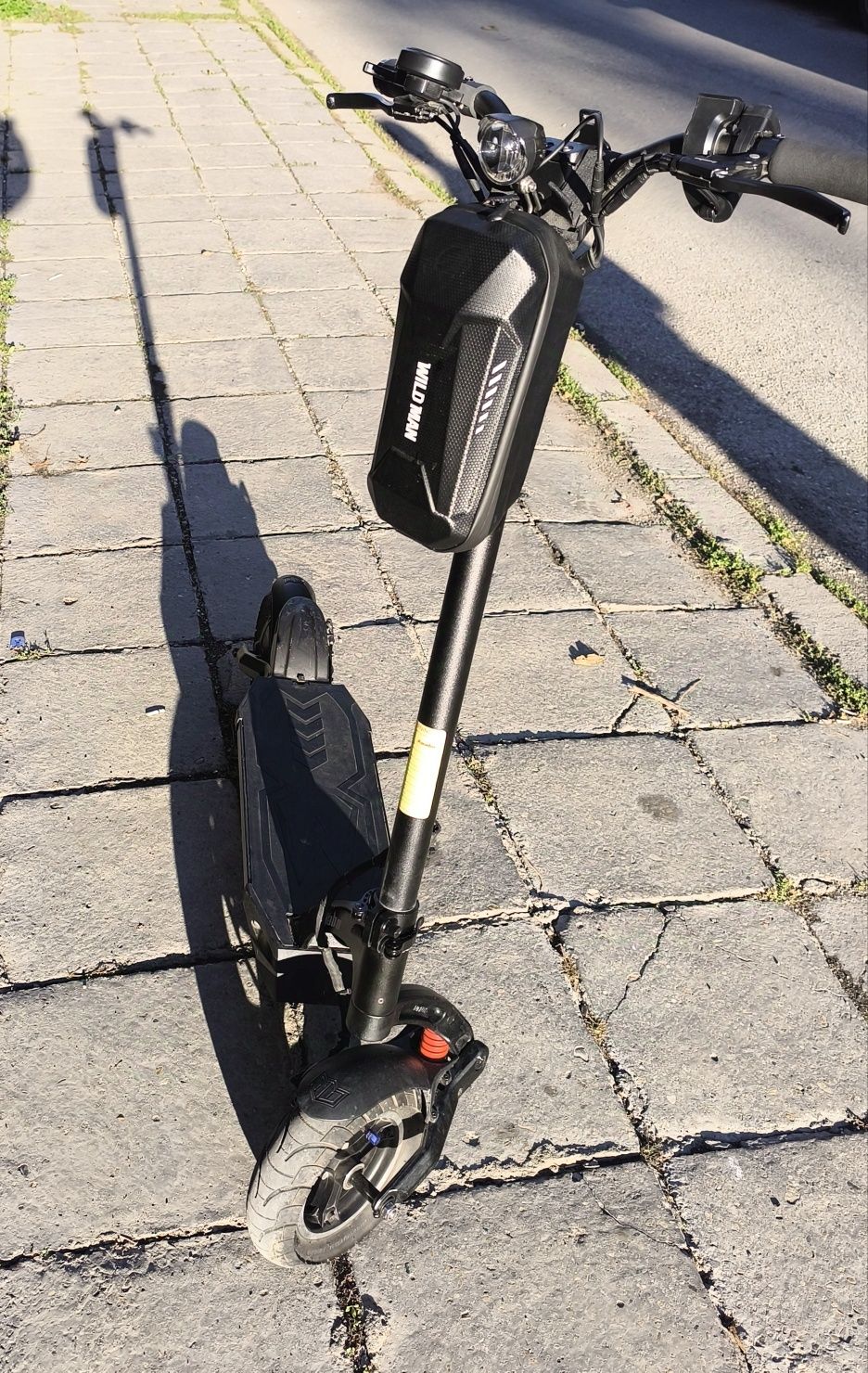 Тротинетка Kaabo "mantis" 10 на 700км.