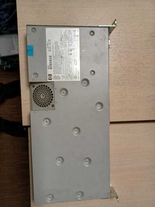 Switch HP Procurve 2524 J4813A 24 porturi 10/100 Rack