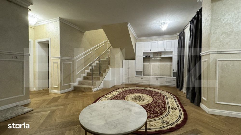 Apartament de 4 camere pe 2 niveluri, curte, 2 locuri de parcare, Ultr