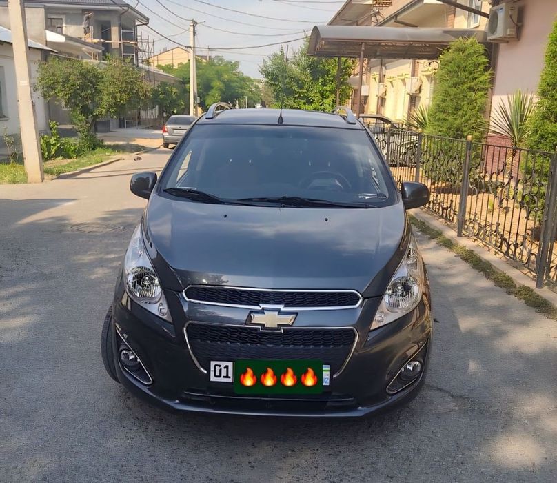 Spark avtomat 2018, benzin, 67.700 km, Mokriy asfalt