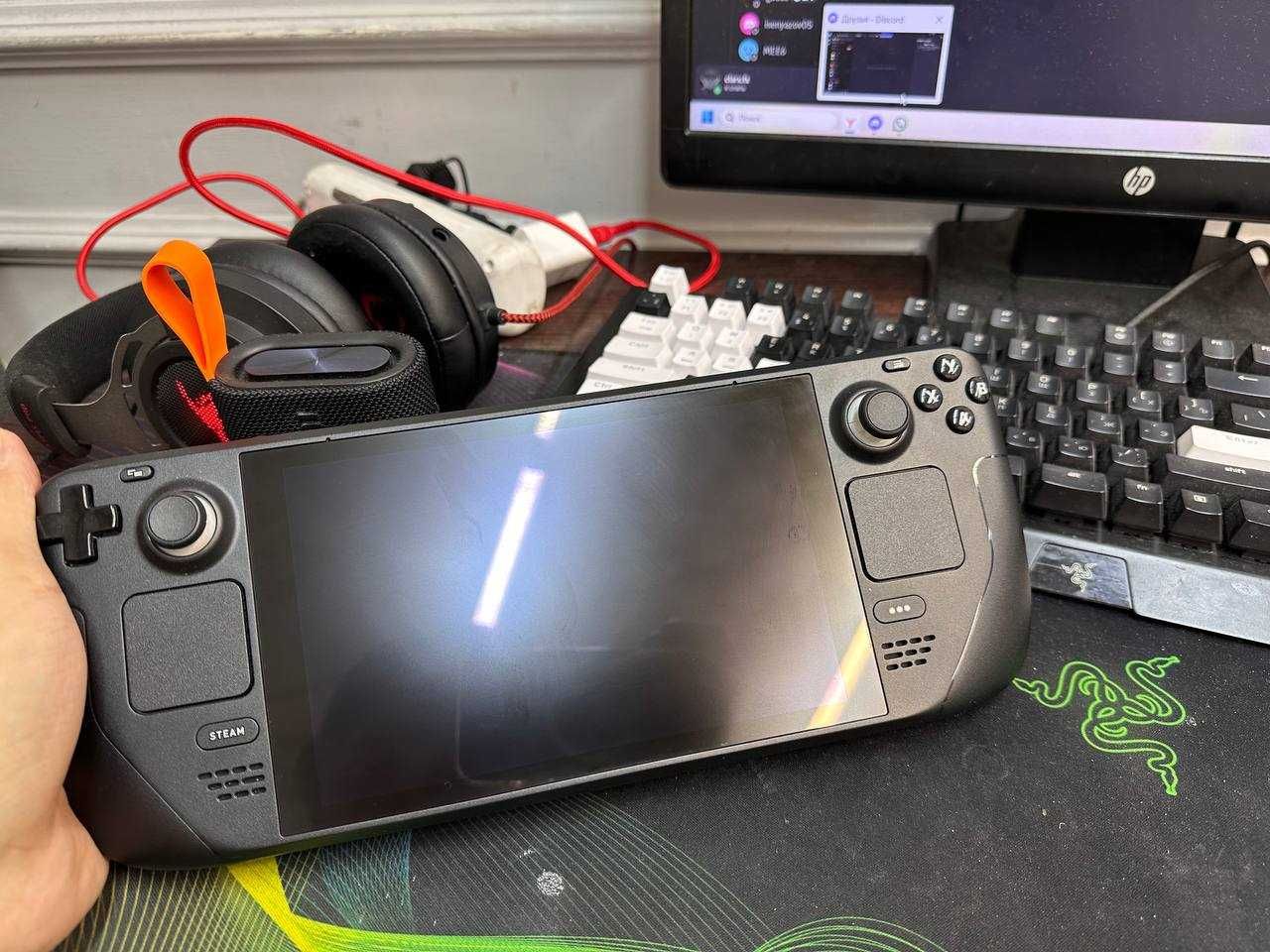 Продам SteamDeck LCD (новейшее состояние)