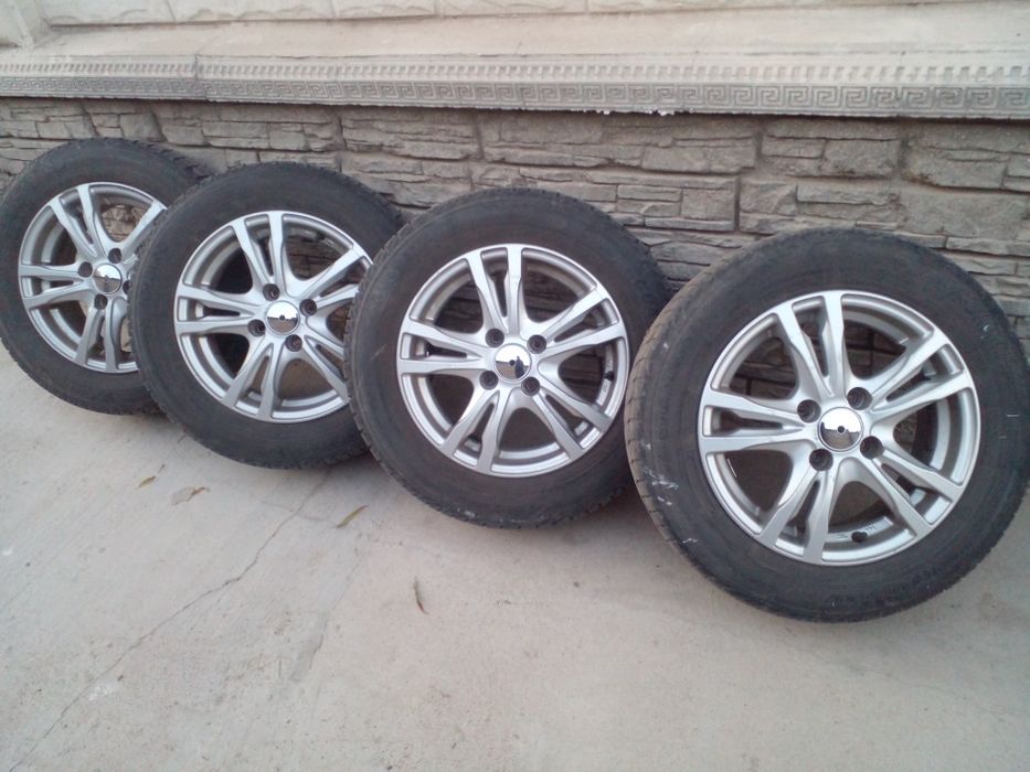 Зимние шины бу 14