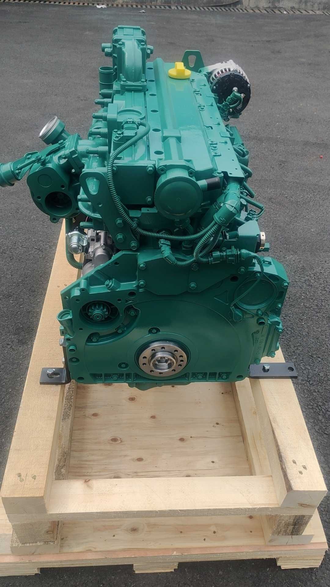 Motor nou VOLVO D6D LBE2  cu 12 luni garantie - motoare volvo noi