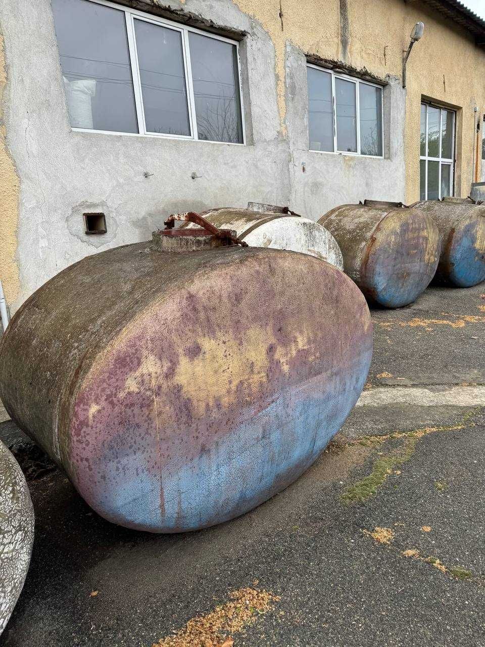 Продавам цистерни