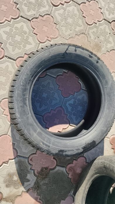 Продам шину б/у в отличном состоянии
