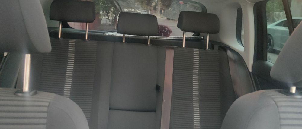 Vând VW Tiguan 2.0 140 cp ! 6500 Euro!