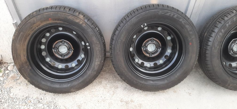 Чисто нови гуми с джанти 14цола 4х100