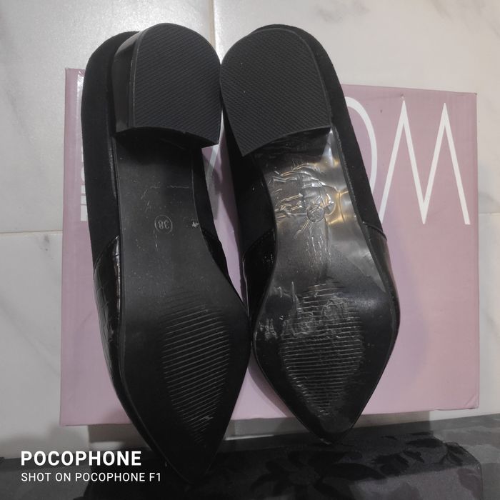 Продавам - нови дамски обувки номер 38