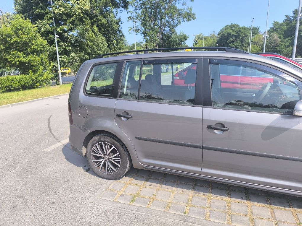 Vw Touran 1.9 TDI 2007г.