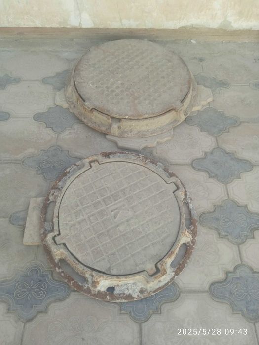 Канализация люки СССР ники тезда сотилади, бақувват мошний.