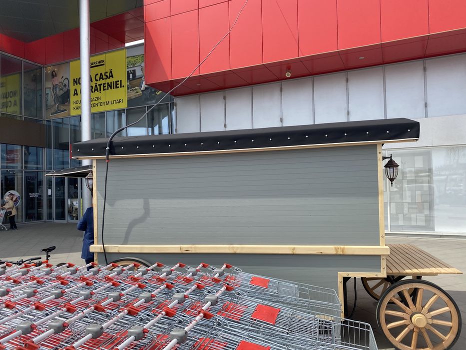 Car vienez , Rulota 4 anotimpuri , Trasura fast food !
