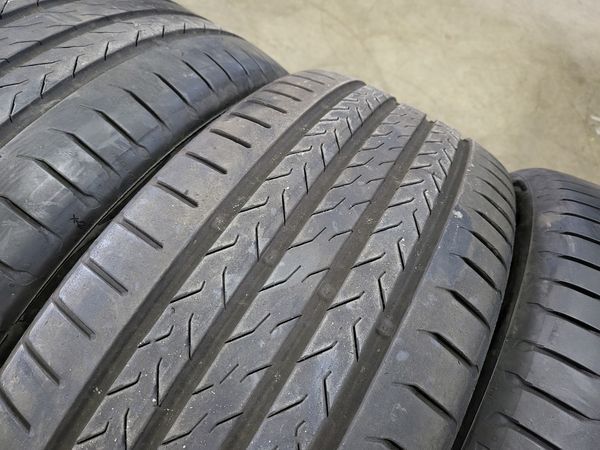 285/40/20//255/45/20 Continental