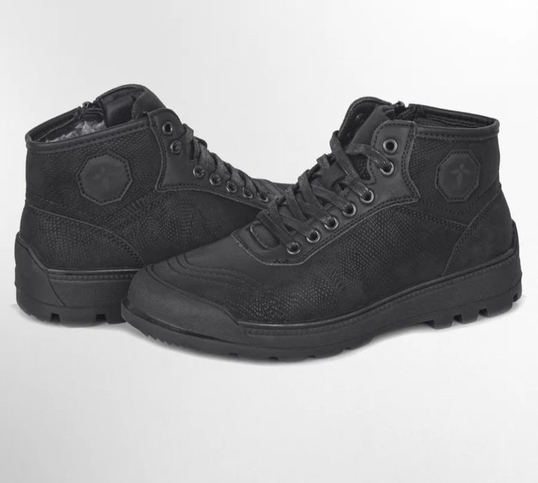 две пары обуви срочно