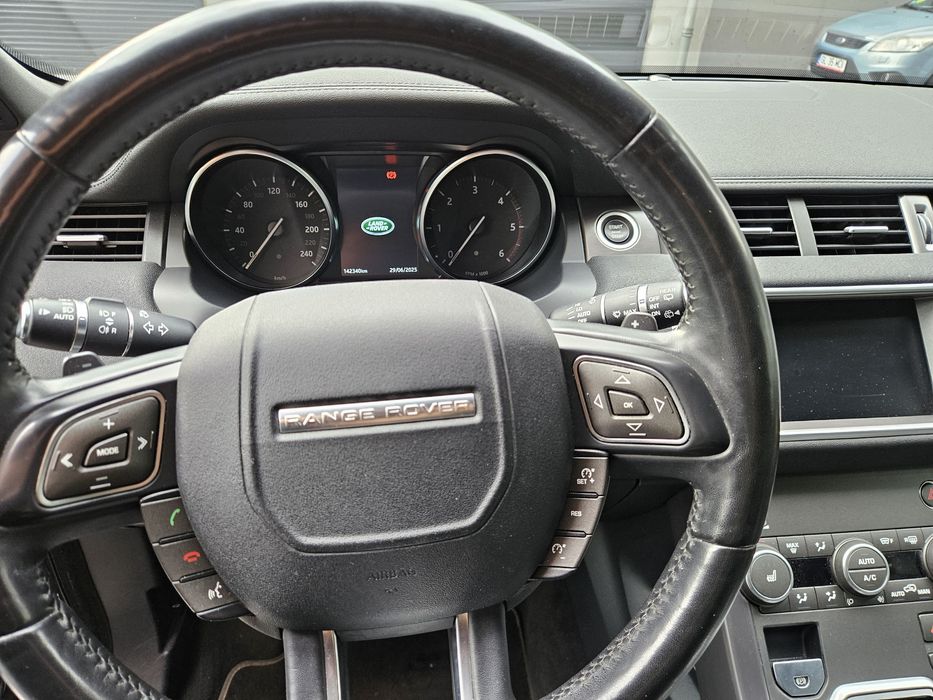 Range Rover Evoque 2018 2.0 180 CP (limited edition) HEAD-UP DISPLAY