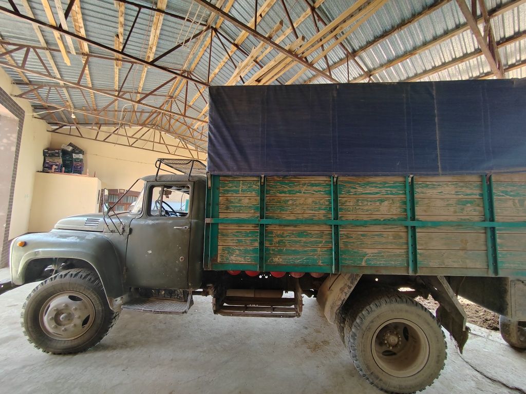 Zil 1985  holati yaxshi