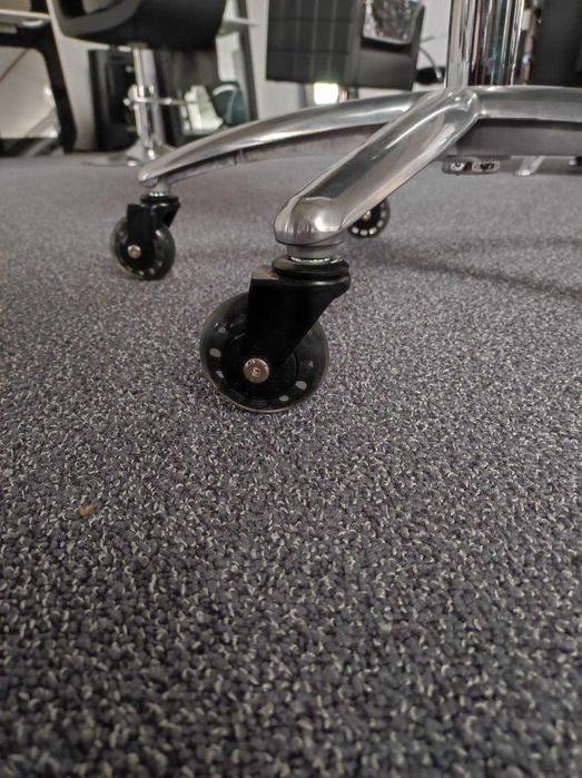 Козметичен стол - табуретка за педикюр Rita XS - 38/45 см