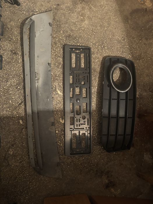 Grila,suport numar audi a 5